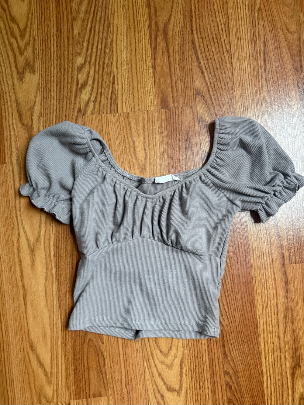 Altar'd State Ribbed Scoop Neck Puff Sleeve Top - Light Gray
